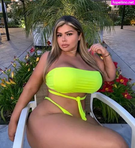 Michelle Mendez OnlyFans Thumbnail #67YQ2tW5u4