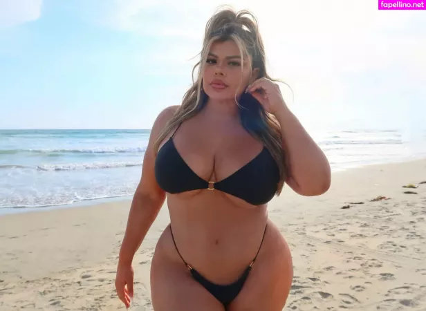 Michelle Mendez OnlyFans Thumbnail #6p6Aip6ZZb