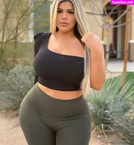 Michelle Mendez OnlyFans Thumbnail #I81OoGTKf1