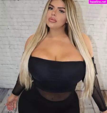 Michelle Mendez OnlyFans Thumbnail #PwNDXFIetV