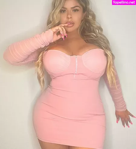 Michelle Mendez OnlyFans Thumbnail #l9Lp4Hq3LM