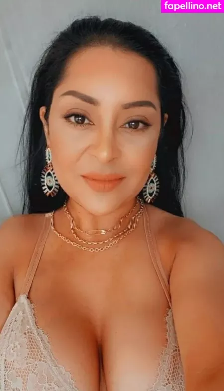 Michelle Miele OnlyFans Thumbnail #ZmTO059fx5