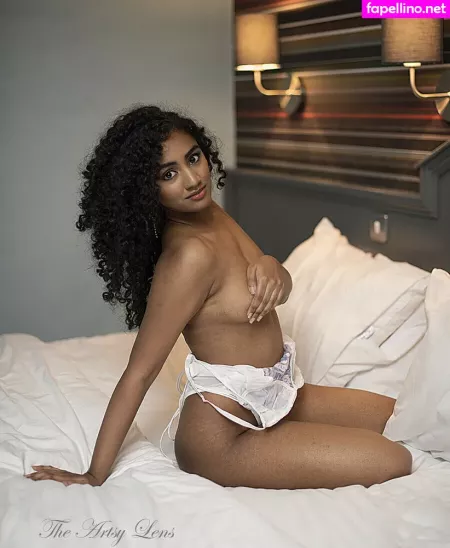 Michelle Modella OnlyFans Thumbnail #HWQVuVgzbJ