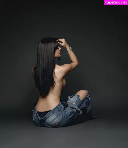 Michelle Perez OnlyFans Thumbnail #N3ANw2xnxm