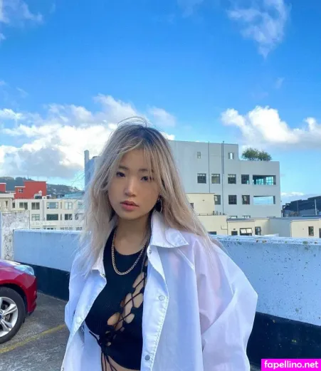 Michelle Pham OnlyFans Thumbnail #09ryuQWExn