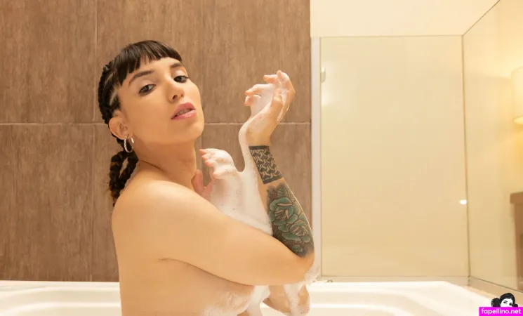 Michelle Rea OnlyFans Thumbnail #iM8A3n7qj9