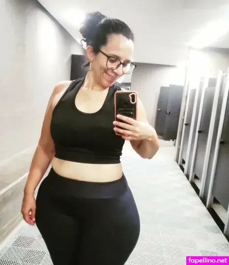 Michelle Santos OnlyFans Thumbnail #NimTQBmdg0