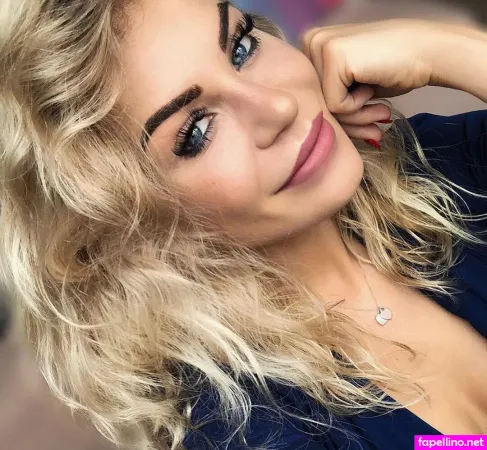 Michelle Schellhaas OnlyFans Thumbnail #JUWAEJetmq