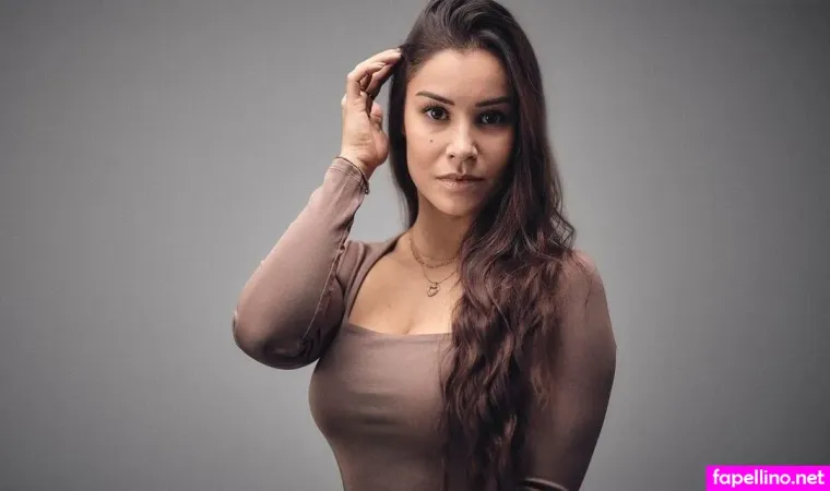 Michelle Timm OnlyFans Thumbnail #MTh9uenI8L