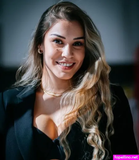 Michelle Timm OnlyFans Thumbnail #QBuTd89GP2