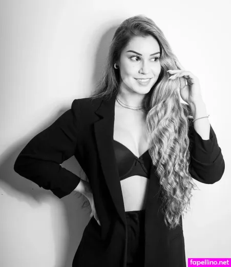 Michelle Timm OnlyFans Thumbnail #cdCX03R5XR