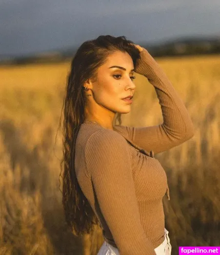 Michelle Timm OnlyFans Thumbnail #e5vfEDUucs