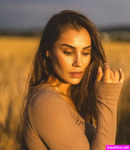 Michelle Timm OnlyFans Thumbnail #t9y2RUQYu9