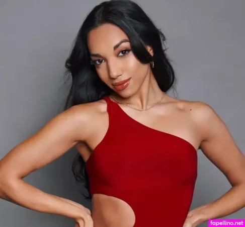Michelle Tsiakkas OnlyFans Thumbnail #M9DIOQwrFL
