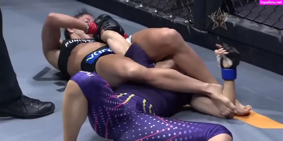 Michelle Waterson OnlyFans Thumbnail #9oNZog7VHD