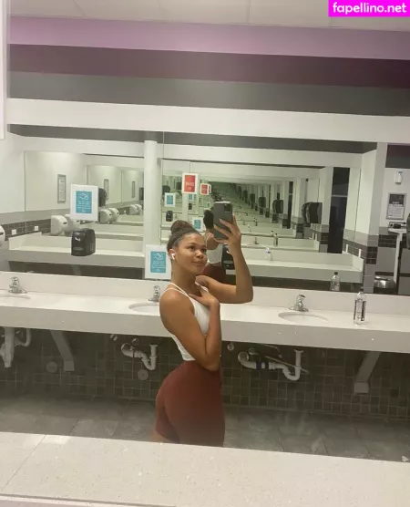 Michelleanderson OnlyFans Thumbnail #N8sY23kZEP