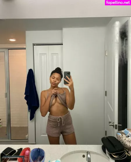 Michelleanderson OnlyFans Thumbnail #musO7jOxcn