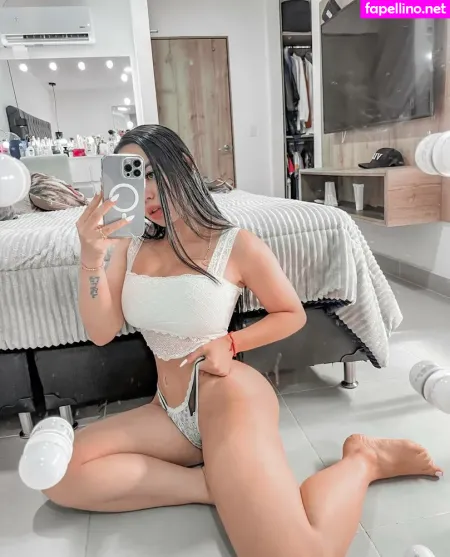 Michellegiraldo OnlyFans Thumbnail #9ObxUxm53K