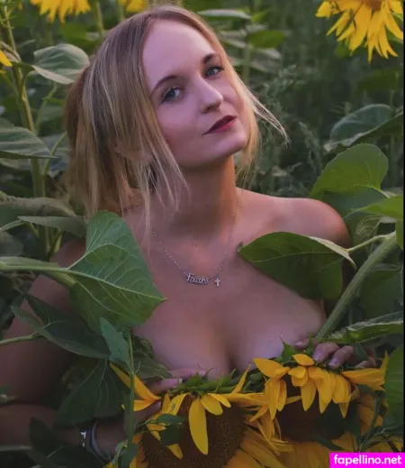 Michellegrsz 112 Michelle OnlyFans Thumbnail #ne6eoCcL5B