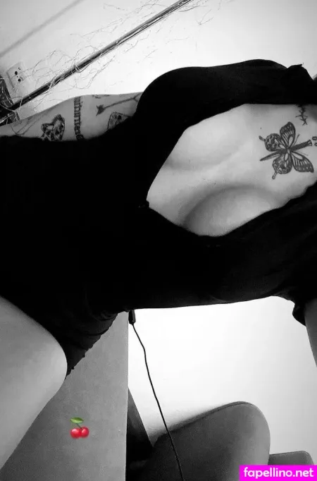 Michellegrxw OnlyFans Thumbnail #qoaUJ3HxQ2