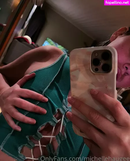 Michellehaugee OnlyFans Thumbnail #p6TeBtZW5c
