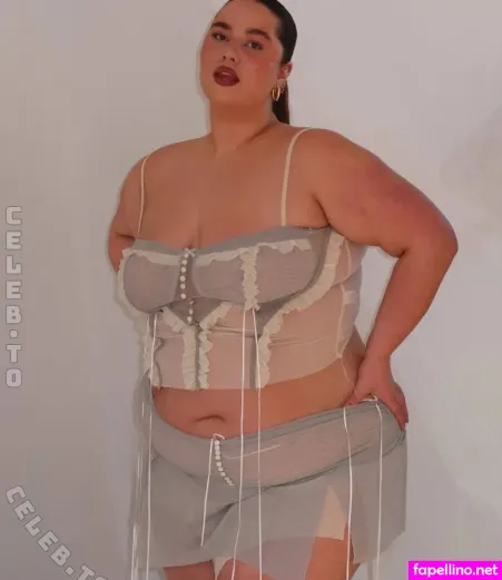 Michellejulietnaylaa OnlyFans Thumbnail #PFGRCBby3i