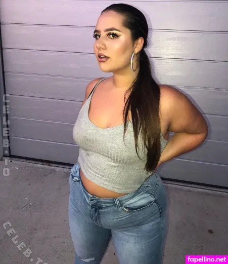 Michellejulietnaylaa OnlyFans Thumbnail #pqyF7NRFge