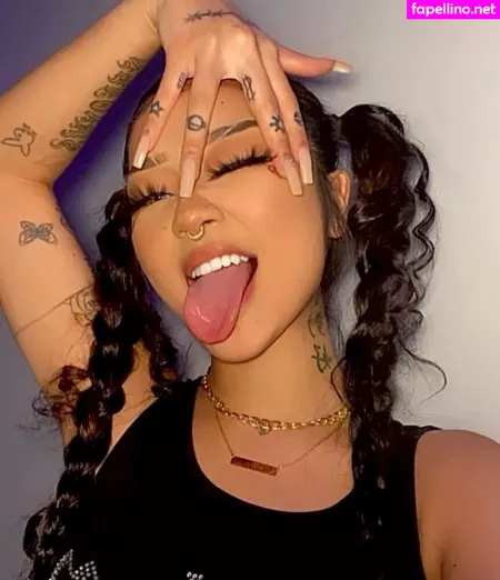 Michelleotp OnlyFans Thumbnail #PKJBORNVce