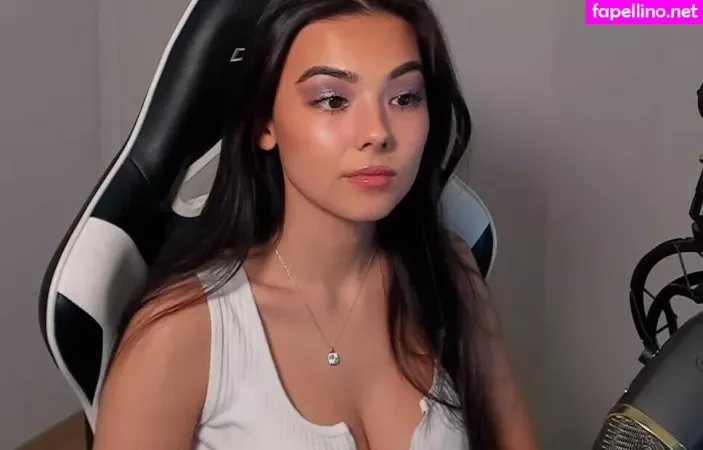 Micheller OnlyFans Thumbnail #Rx1J0FwQdh