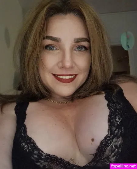 Michellethemlf OnlyFans Thumbnail #82QDFRfyJF