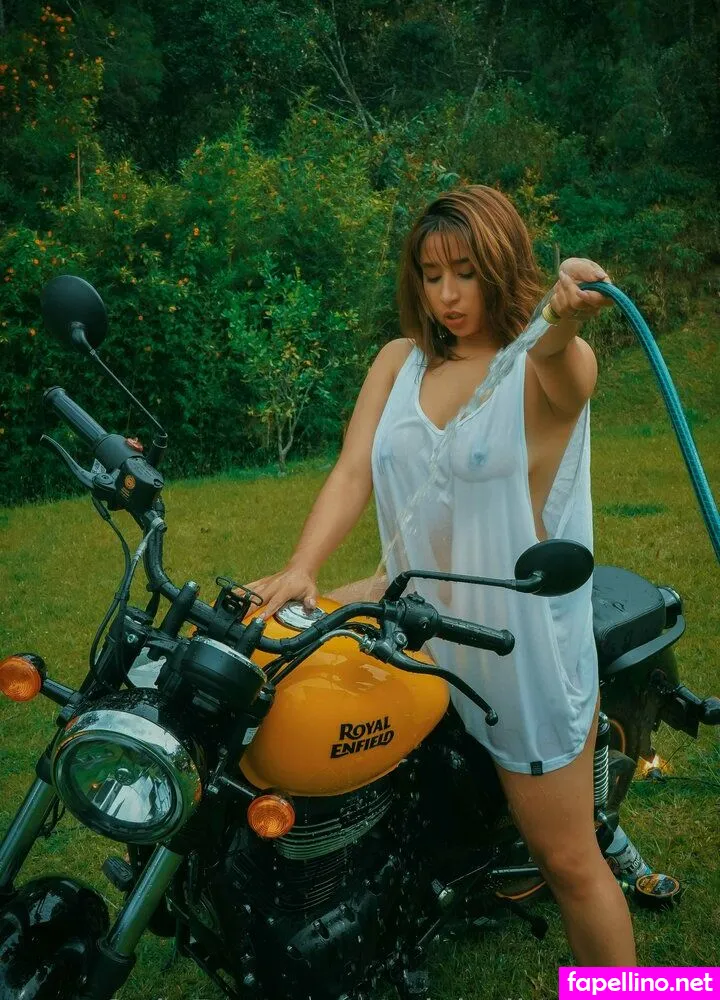 michelletyler_vip, thetaylorxmichele Nude Leaked OnlyFans Photo #0HVVL6egI6