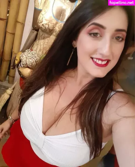Michelly Rebechi OnlyFans Thumbnail #UplEQEF5de