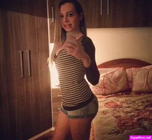 Michelly Ximenez OnlyFans Thumbnail #xmxSOPDvNH