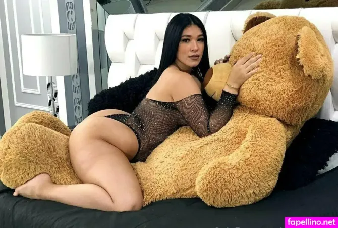 Michisanz1 OnlyFans Thumbnail #Y1BcYSkw7X