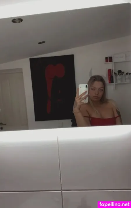 Michzzlr Lepeggy OnlyFans Thumbnail #R7PXVV0ZUi