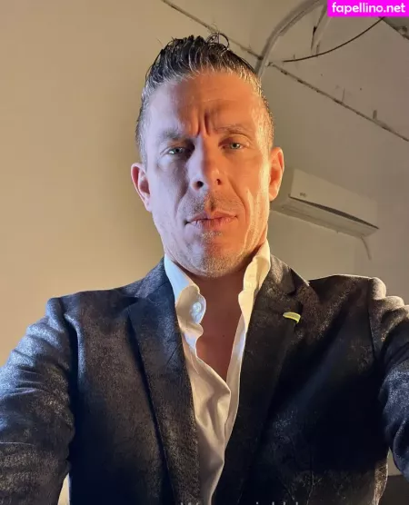 Mickbluexxx OnlyFans Thumbnail #FqhL51uwPZ
