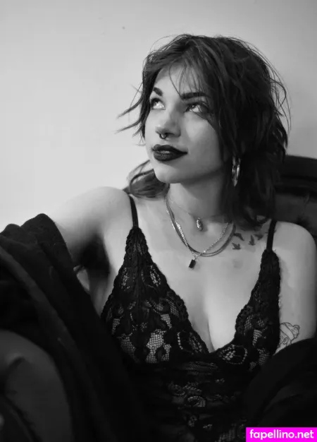 Mickeyrose OnlyFans Thumbnail #3PTW6OLSc5