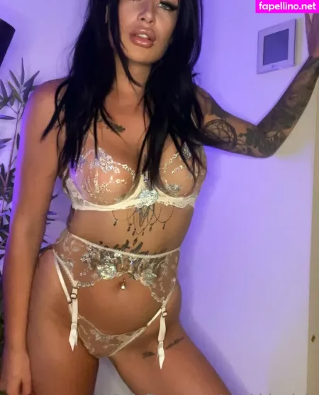 Mickidaniels OnlyFans Thumbnail #28DiMrfOSX