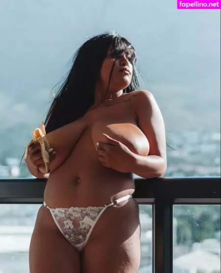 Mickyla Goslett OnlyFans Thumbnail #VJ9uvdPw47