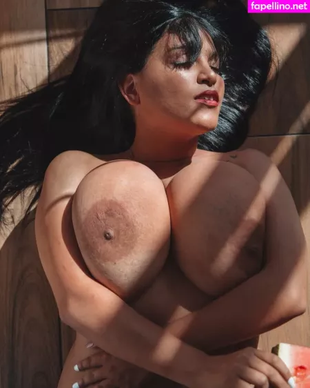 Mickyla Goslett OnlyFans Thumbnail #VtjV6yglZ8