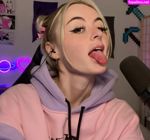 Micromads OnlyFans Thumbnail #dLDHCF4x5Z