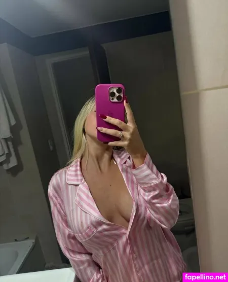 Midilovefree OnlyFans Thumbnail #dUbmjWZRrb