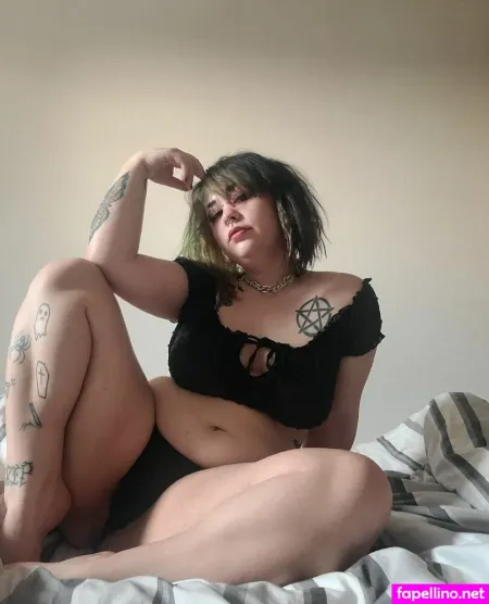 Midnamoth OnlyFans Thumbnail #sV7RjEIPsA