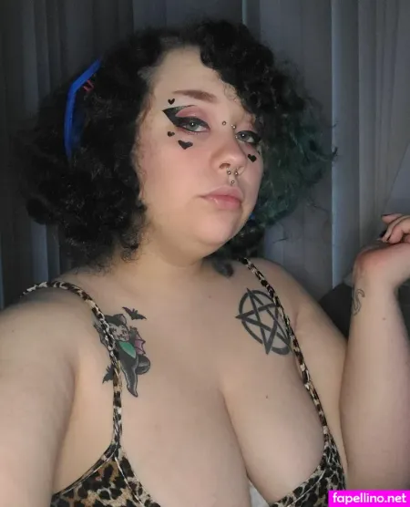 Midnamoth OnlyFans Thumbnail #ybFxm6CDbM