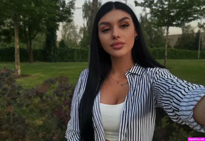 Midnight Rosa OnlyFans Thumbnail #GWv4Rv5d6c