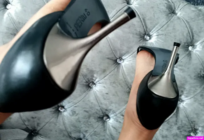 Midnightmistress2023 OnlyFans Thumbnail #ucfPfRFXhQ