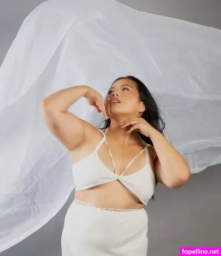 Midsizeasianqueen OnlyFans Thumbnail #7vKqPLpKZf