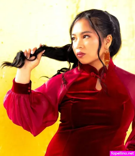 Midsizeasianqueen OnlyFans Thumbnail #CxrA1GeY7S