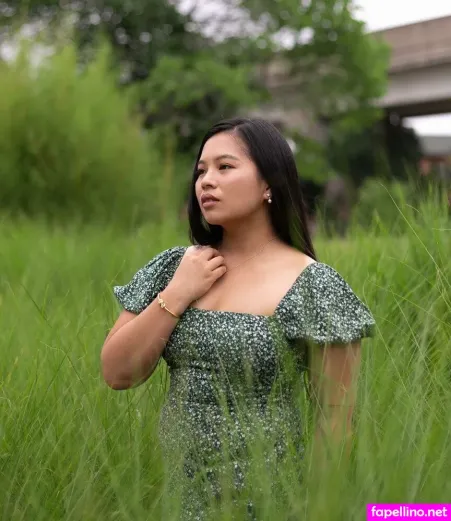 Midsizeasianqueen OnlyFans Thumbnail #O56d4gHbbO