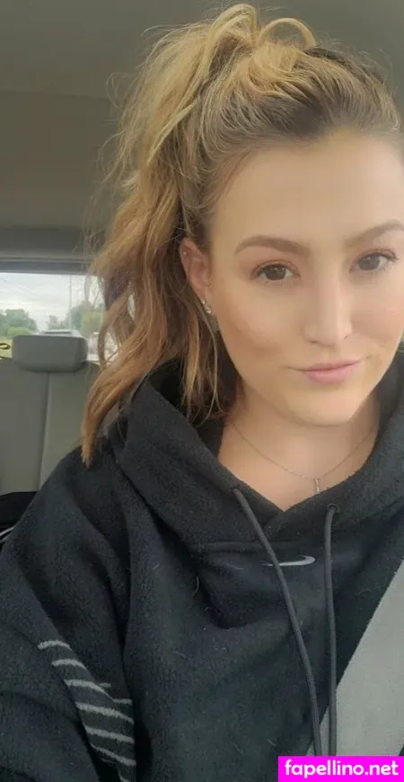 Midwest Honey OnlyFans Thumbnail #T2upFOhILY